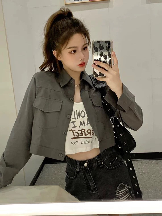 Autumn is new! [L.L STUDIO] personalized letter short vest + loose short shirt two-piece suit 77805# PCZ