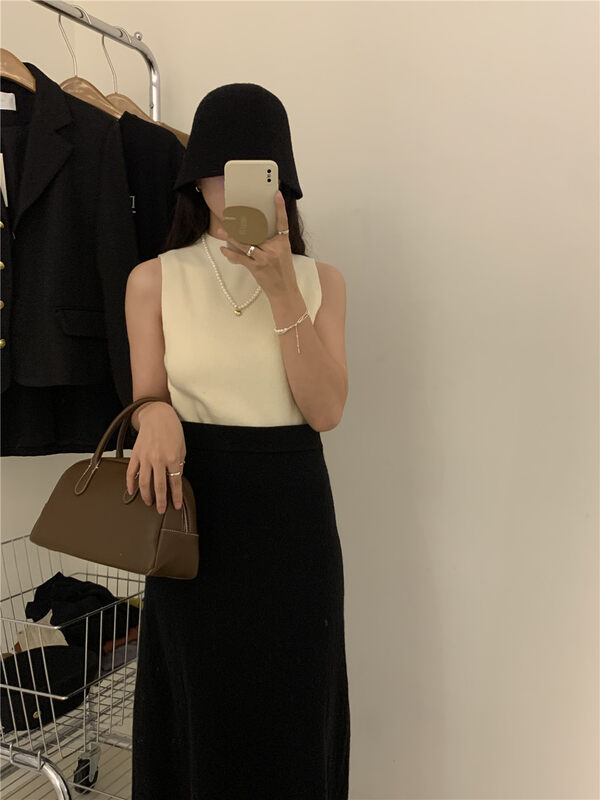 New in autumn!【ARE YOU】Korean stand collar knitted vest/sling 105# L