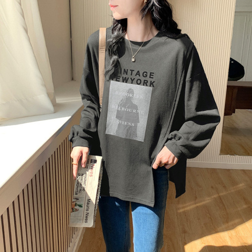 Real shooting real price  autumn and winter new long-sleeved t-shirt women's American retro loose mid-length slit t-shirt top