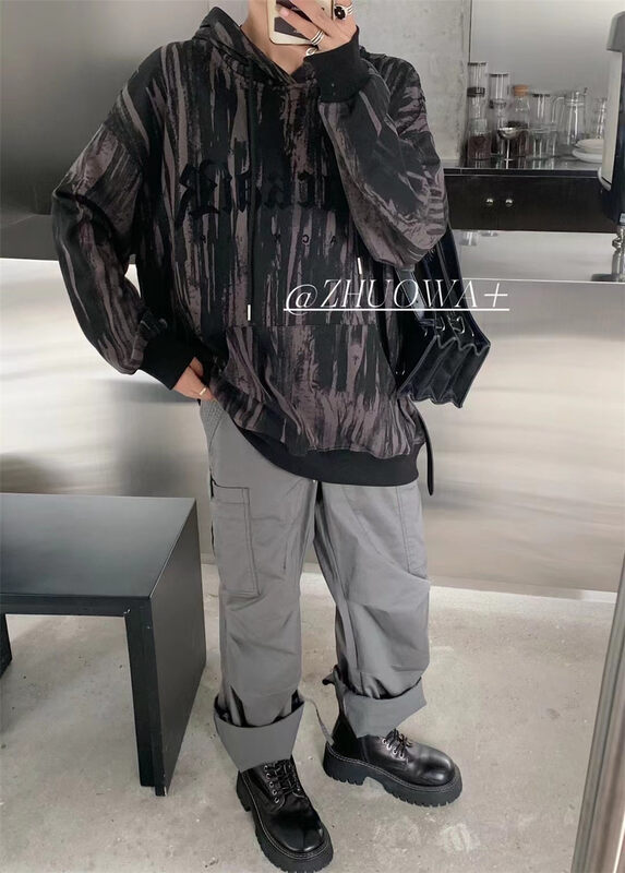 New in autumn! [Strictly selected by buyers - Zhuowa] Personalized striped letter loose hooded sweater 5631# CL