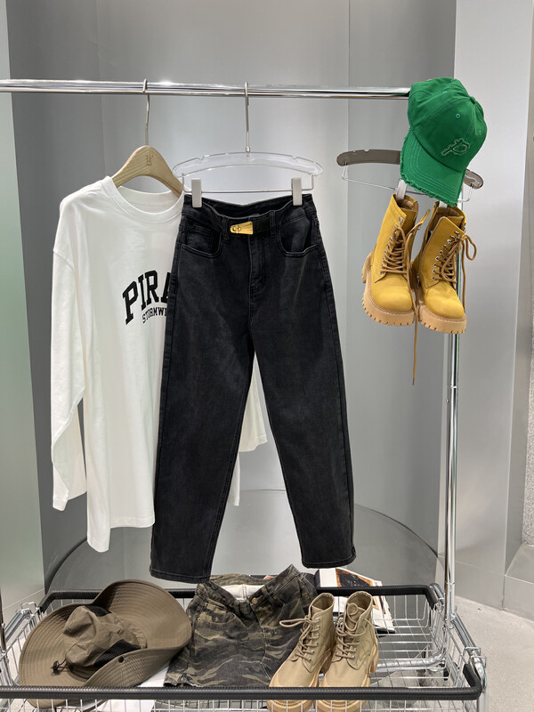 【BOBO1972 】Fashionable all-match jeans only sell pants 225192