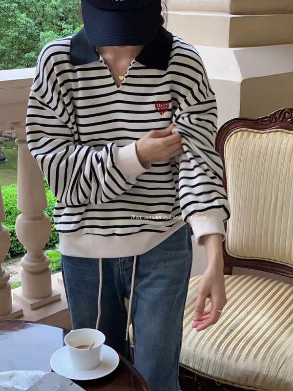 [LOVELY] Korean age-reducing Polo collar striped embroidered sweater sweater Z1585