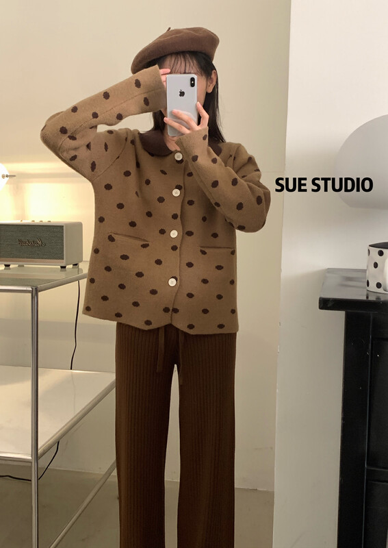 New in autumn!【SUE STUDIO】Polka dot single-breasted all-match warm sweater 7703# ZJY