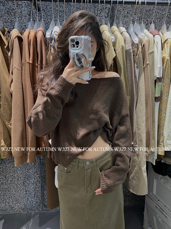 【W327.】Early autumn Korean style solid color mohair short slanted shoulder knitted sweater 0305# CQW