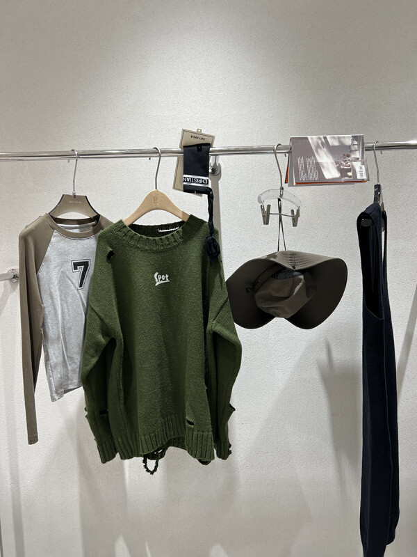[BOBO1972] Loose and handsome sweater sweater only sells sweater without matching 221608