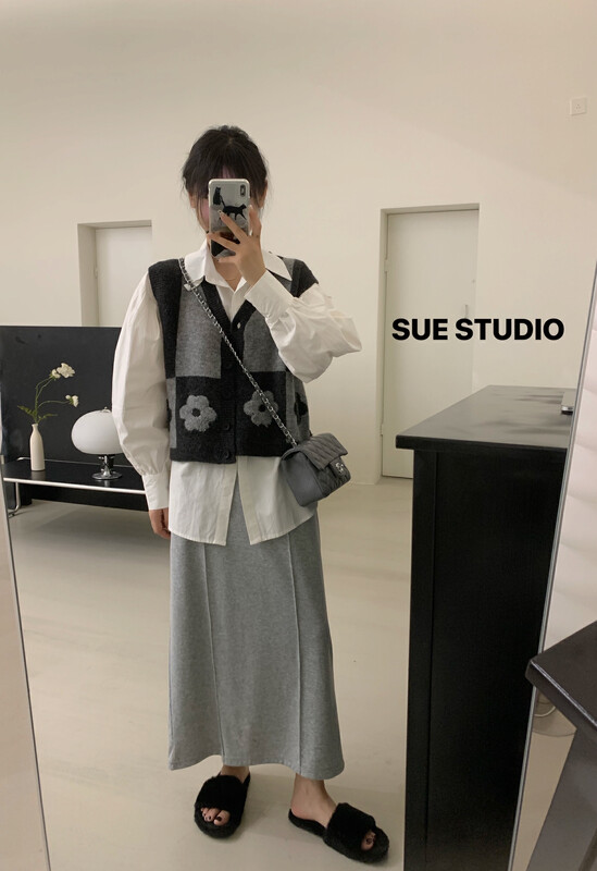 Autumn is new! [SUE STUDIO] Korean version is thin and loose solid color skirt 22216# ZJY