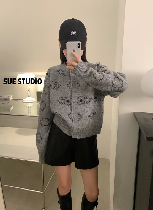 New in autumn! [SUE STUDIO] cartoon fur ball single-breasted warm sweater D8607# ZJY