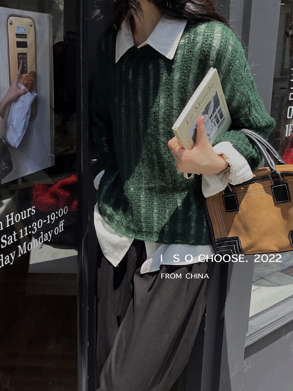 Autumn models are new! [ISO Korean] design niche solid color round neck hollow warm sweater 30927# HJY