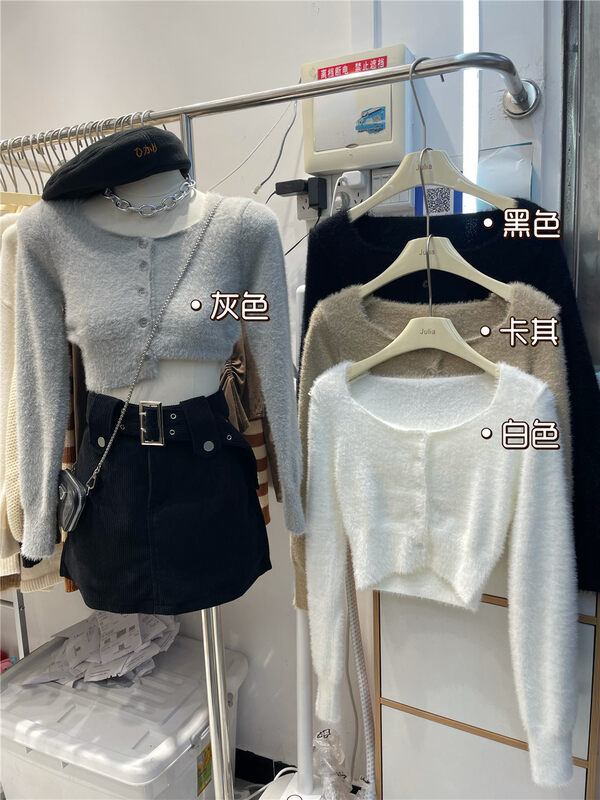 New in autumn!【JULIA】Korean short breasted sweater 1277# PCZ