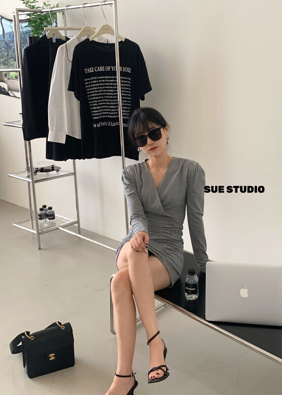 早秋新款!【SUE STUDIO】修身顯瘦v領褶皺連衣裙  N2213#  ZJY
