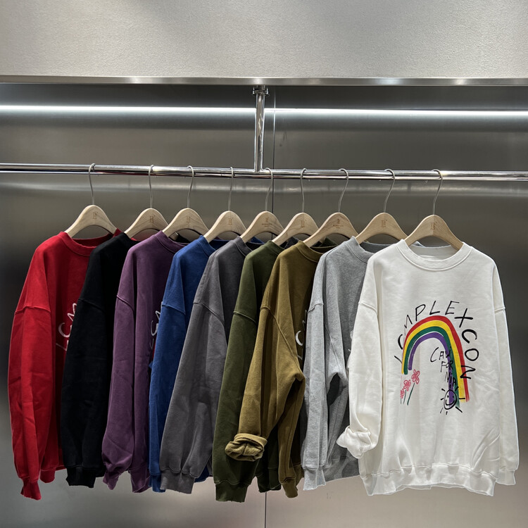 【BOBO1972】Fleece loose sweater sweater casual men and women can be 229978