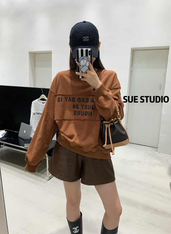 New in autumn! [SUE STUDIO] Letter Patch Loose Sweater 22233# ZJY