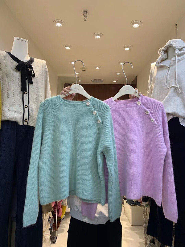 【LOVELY/SHMILY】Round Neck Design Button Knit Sweater Sweater M0858