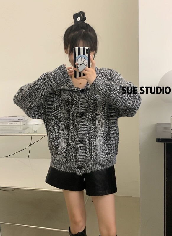 New in autumn!【SUE STUDIO】Korean loose twist warm sweater 22176# ZJY