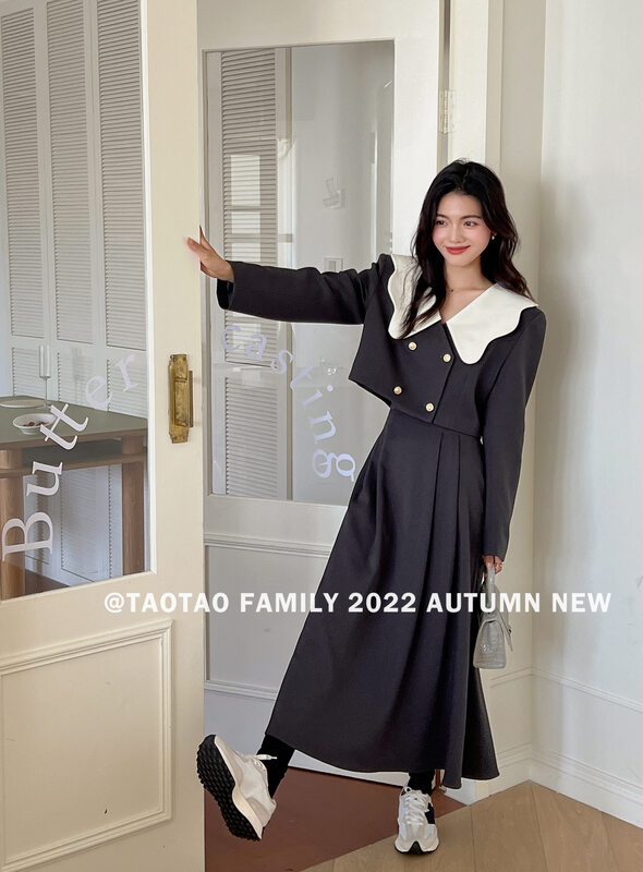 秋款上新!【TAOTAO FAMILY】撞色雙排扣簡約短外套+高腰半身裙套裝  3866#  LSL