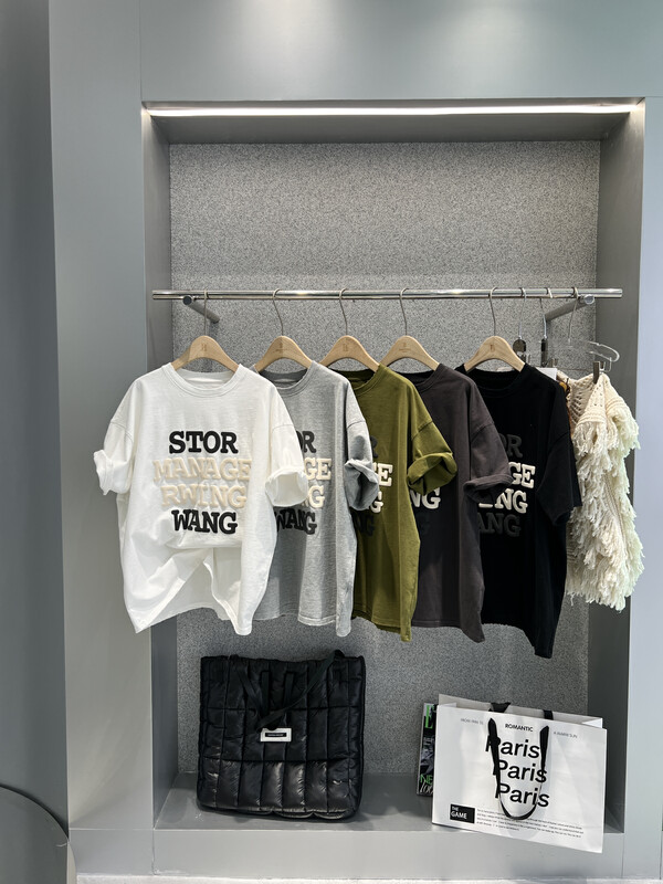 [BOBO1972] High quality loose letter T short-sleeved T-shirt thick T only sells T without matching 228233
