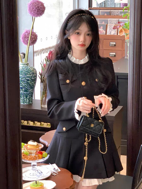 New in autumn! [Amanda] Sweet French lace stitching dress (with belt) 9869# PCZ