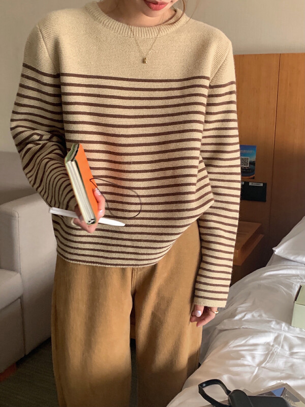【LOVELY/SHMILY】Korean style round neck pullover soft waxy sweater sweater M0832