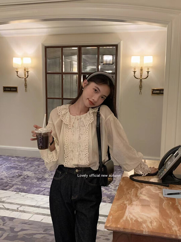 [LOVELY] Temperament Autumn Romantic Lace Top Lace Shirt S2097