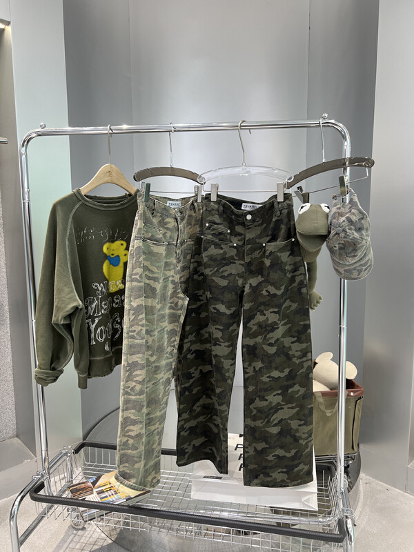 【BOBO1972】Casual all-match fashion camouflage jeans (sold only pants) CQY229938
