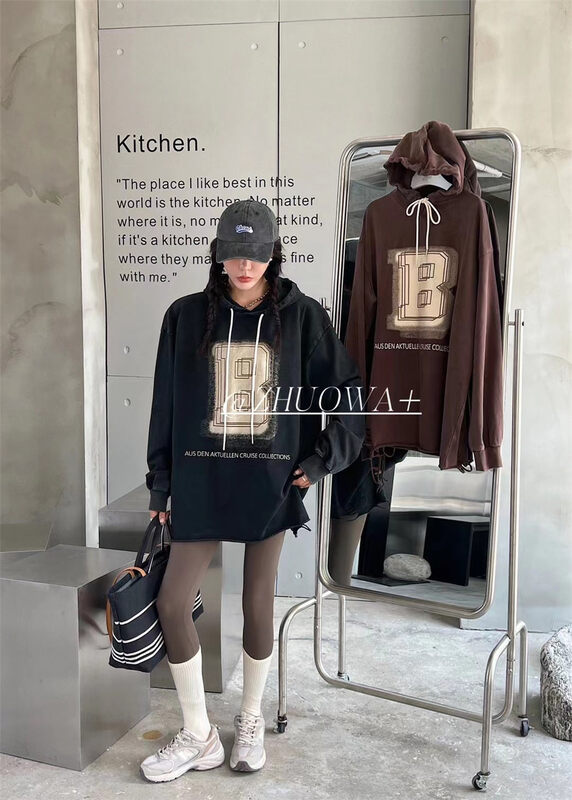 New in autumn! [Strictly selected by buyers - Zhuowa] Fashionable hooded letter loose ins sweater YS1-5588# CL