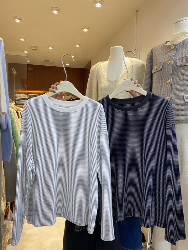 [LOVELY/SHMILY] Versatile round neck stripe loose T-shirt long sleeve T-shirt Z1532