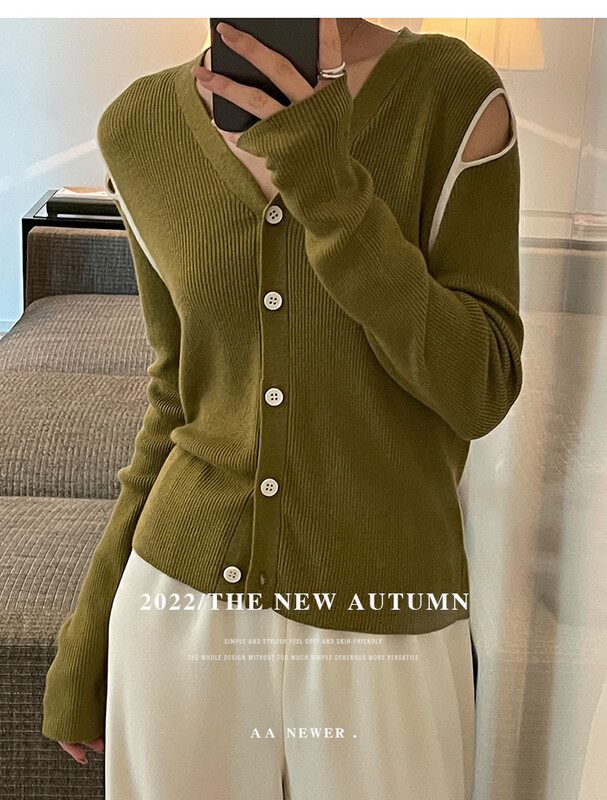 【THE MIND】Korean style V-neck cutout off-the-shoulder sweater with 14% wool 71305