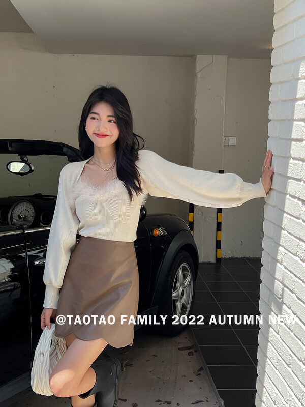 New in early autumn!【TAOTAO FAMILY】Korean gentle knitted cardigan + raw edge camisole suit 3772# LSL