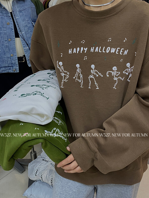 【W327.】Korean version of cartoon skull letter print brushed cotton sweater 57133# CQW