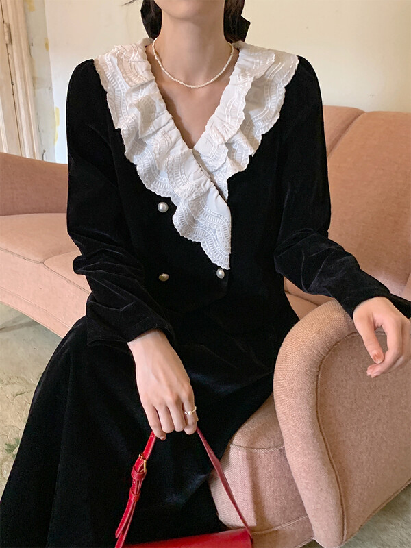 Autumn is new!【NEW OPEN】French stitching contrast color lace velvet double button short jacket FY80309# ZXX