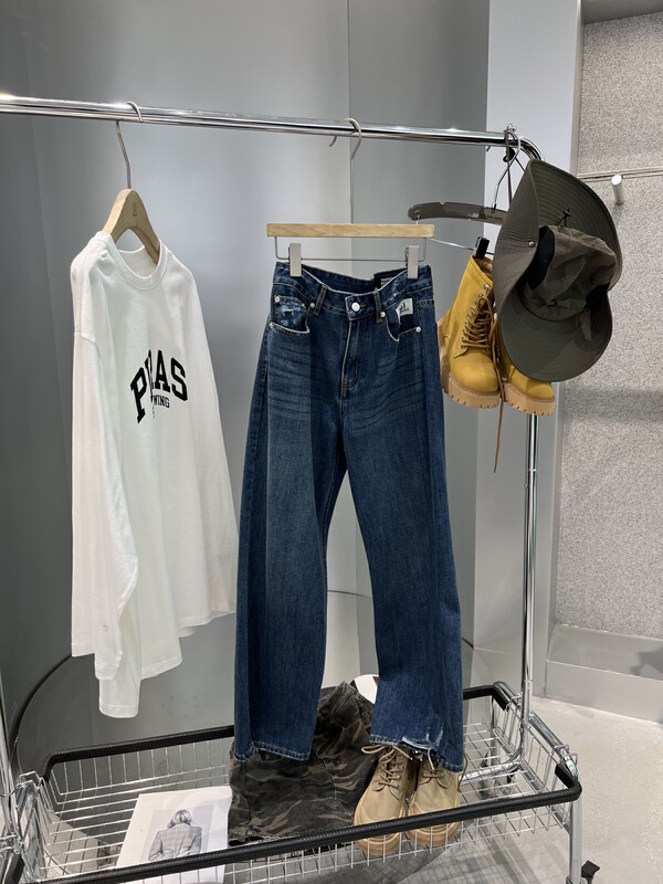 【BOBO1972】Comfortable and versatile jeans only sell pants 226950