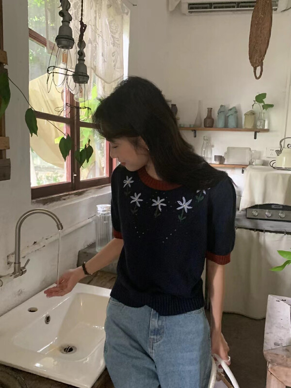 【LOVELY】Hyde Garden Heavy Industry Woven Flower Top Knit Sweater M0701
