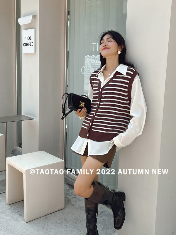 New in autumn!【TAOTAO FAMILY】Korean striped knitted vest 3782# LSL
