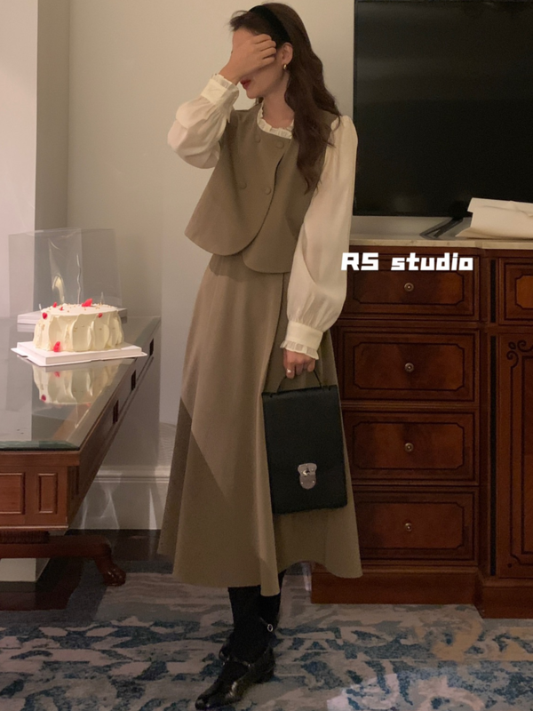 New in autumn! [RS] stitching fake two-piece shirt + high waist slim skirt suit LL0036# FHX