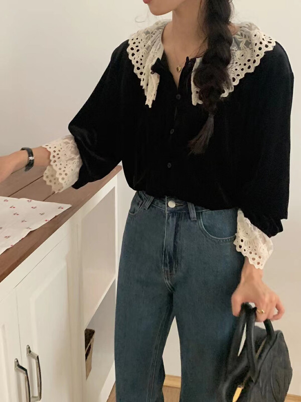 [LOVELY/SHMILY] French romantic lace stitching doll collar velvet top shirt S2217