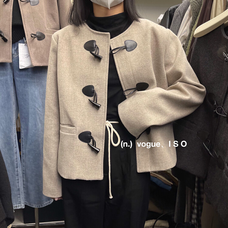 Live 65! Autumn is new! [ISO Korean] Korean version of the temperament horn button foreign style short coat 66619# HJY