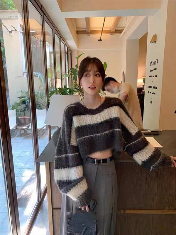 New in autumn! [Semi-plain] round neck striped loose warm sweater 8912# ZJY