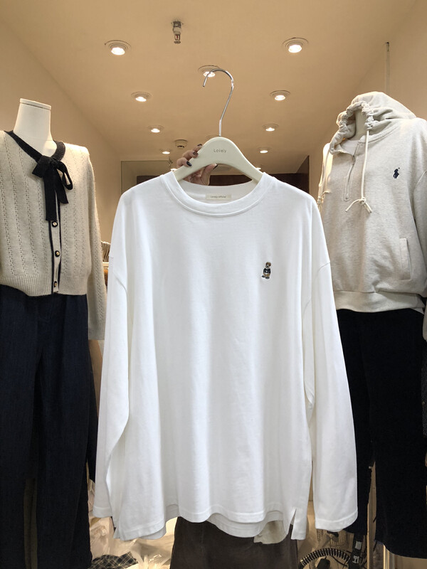 [LOVELY/SHMILY] round neck side slit embroidery pattern long-sleeved T-shirt long-sleeved T-shirt Z1691