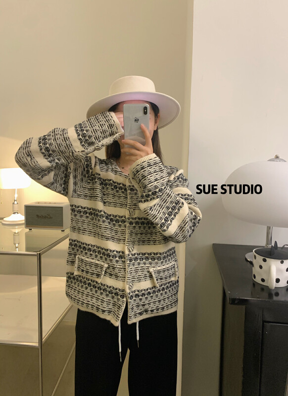 New in autumn! [SUE STUDIO] Korean simple wrap button warm sweater 7701# ZJY