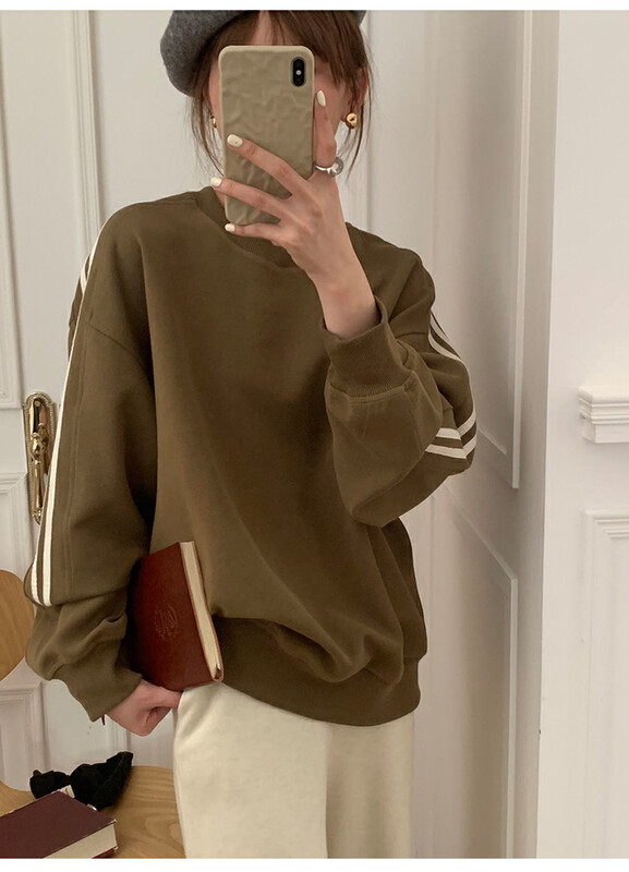 [THE MIND] Round neck color matching casual all-match slim sweater 61195