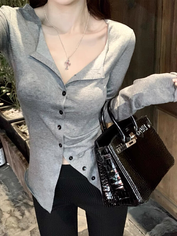 New in early autumn! [Amanda] Casual simple and comfortable all-match small shirt 9820# PCZ