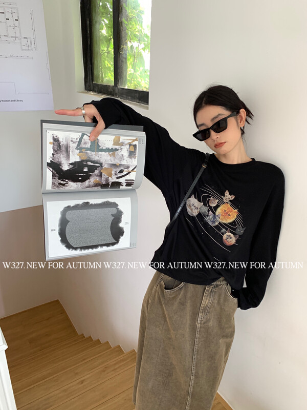 Original price 88.99! [W327.] Early autumn new cat planet loose round neck sweater 57023# CQW