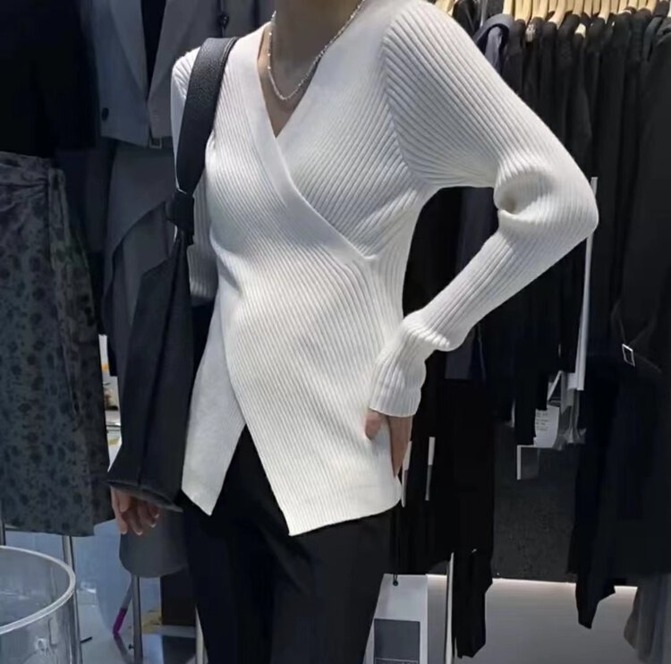 New in autumn! [Semi-plain] V-neck color-blocking slim-fit sweater L1070# ZJY