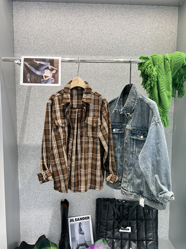 [BOBO1972] Plaid shirt autumn and winter shirts only sell shirts 228058