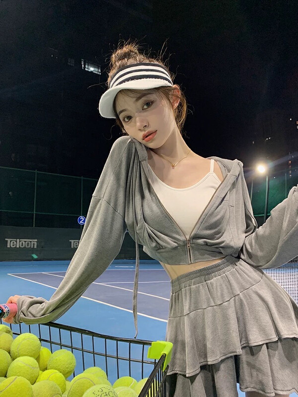 New in early autumn! [Amanda] Casual fashion sports top + slim skirt suit 9827# PCZ