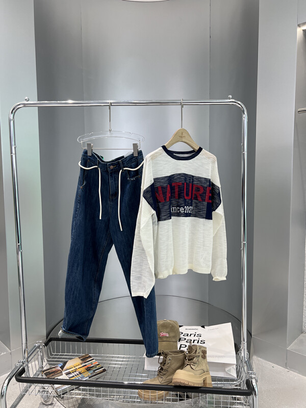 [BOBO1972] Contrast color versatile long-sleeved T-shirt (tops only) 221572