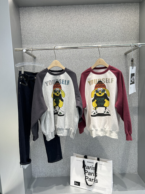 [BOBO1972] Loose cartoon casual fleece sweater sweater only sells sweater without matching 229891