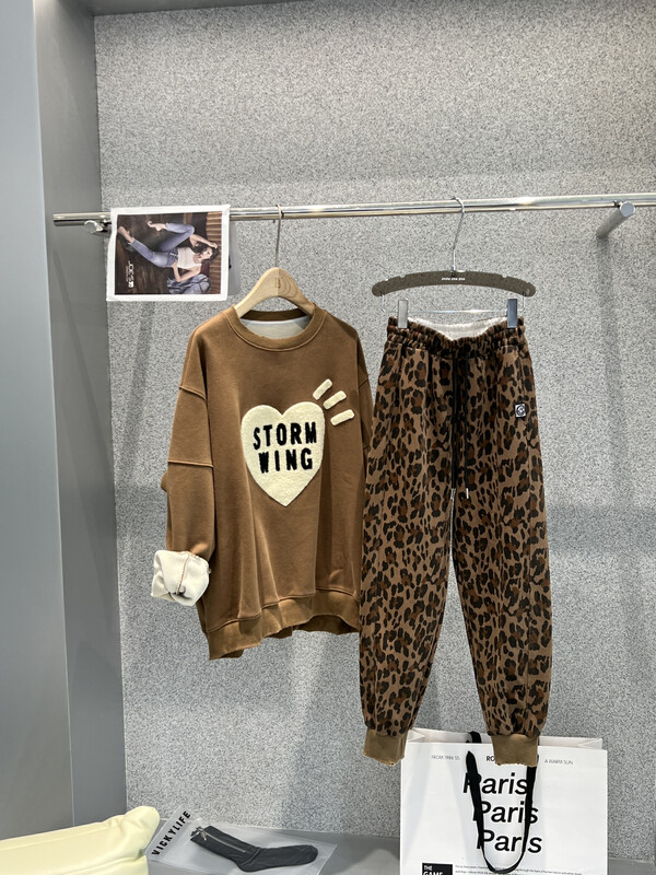 [BOBO1972] Plus velvet casual sweater pants casual pants only sell pants without matching 225253-A