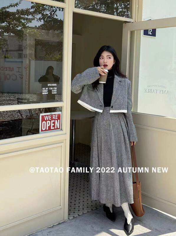 Autumn is new!【TAOTAO FAMILY】Retro Temperament High Waist Thin Skirt 3887-1# LSL