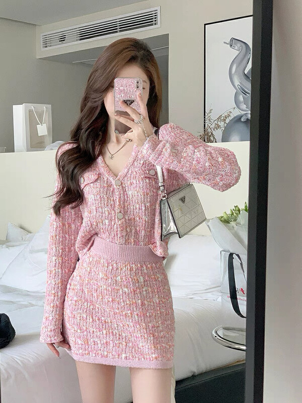 Autumn is new! [Amanda] Sweet temperament small fragrance knitted sweater + short skirt suit 5198# PCZ